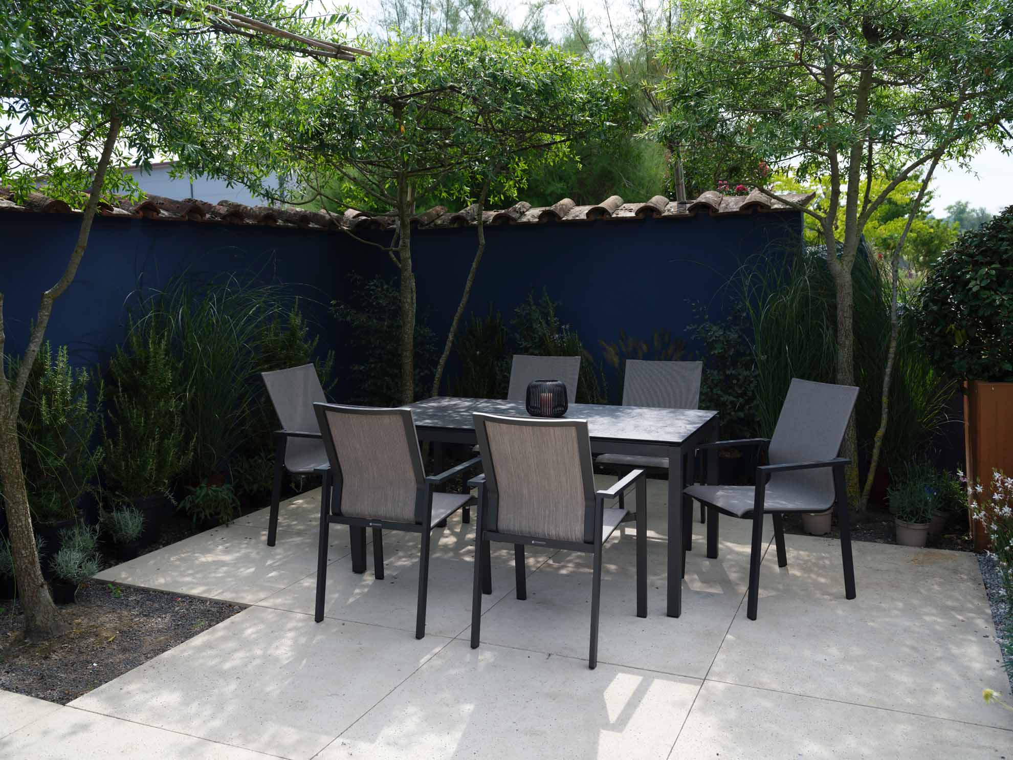 Set Lugo 160x90cm grau/HPL granit dunkelgrau + 6 Beja Stapelsessel