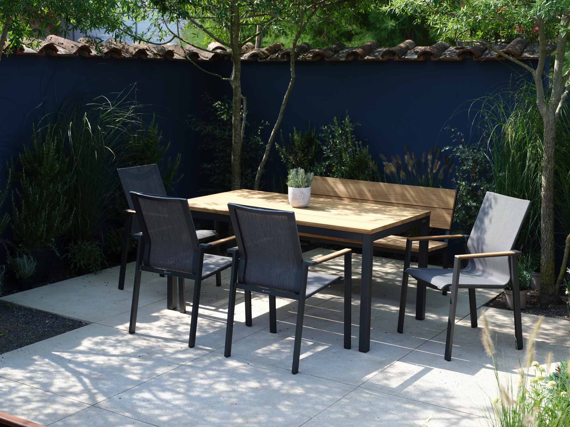 Gartenbänke aus Teak