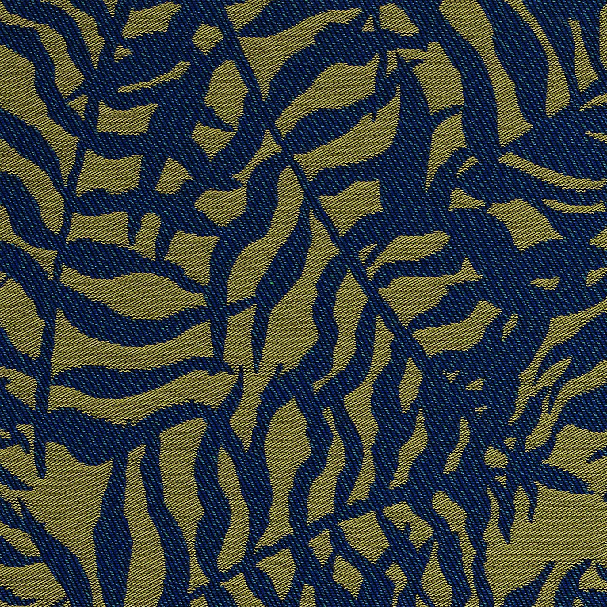 J332 | ikebana safari